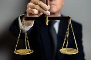 O que faz um advogado de direito do consumidor e quanto custa