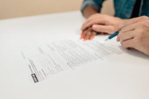 12 dicas para negociar contratos de fornecimento de serviços residenciais