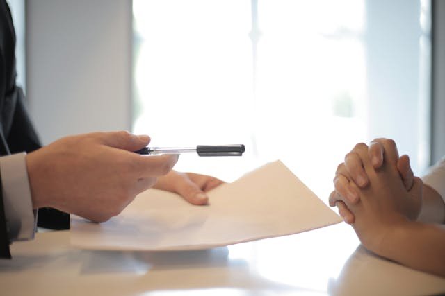 Contrato de compra e venda de casa em condomínio em Xangri-Lá: dicas de como fazer